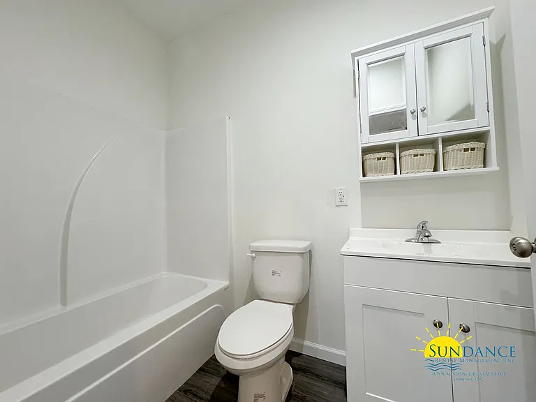 322 Lewis St #A — Photo 6