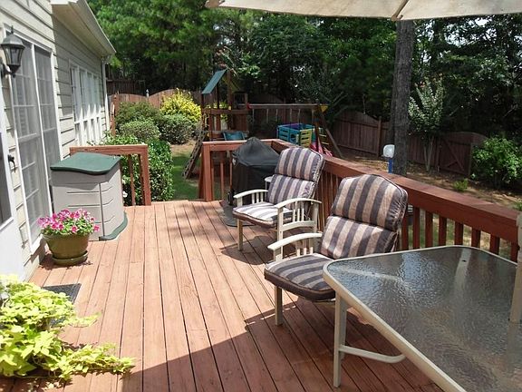 Large Party Deck