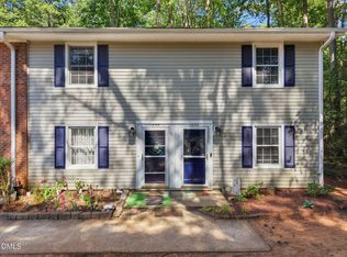1250 Jamestown Ct, Cary, NC 27511