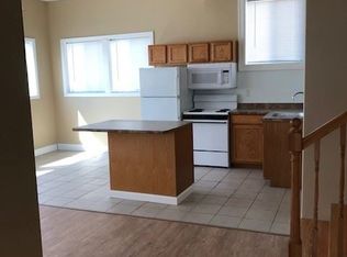 21 Curson St, West Warwick, RI 02893
