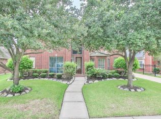 15710 Spring Trl, Houston, TX 77095