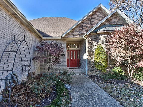 2nd image of 112 Summerwood Dr