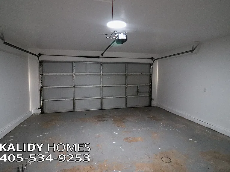 6001 SE 8th St — Photo 24