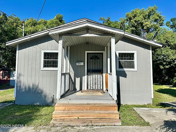 2nd image of 2830 SATURN Avenue