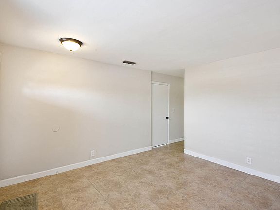 4th image of 871 S Orlando Ave