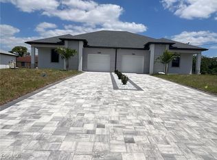 1048 Albert Ave, Lehigh Acres, FL 33971