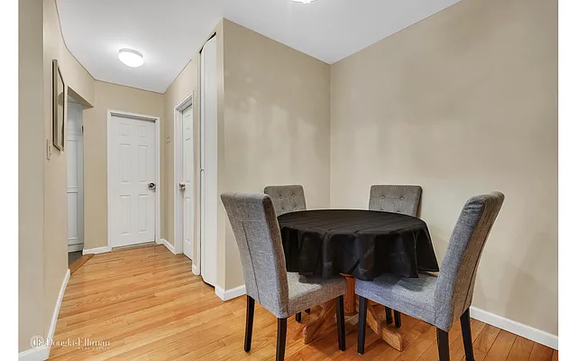 Sold by Douglas Elliman | media 24