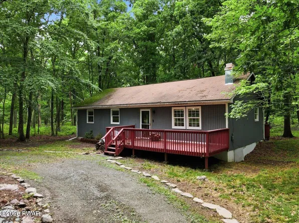 337 Oak Hill Rd, Hawley, PA 18428
