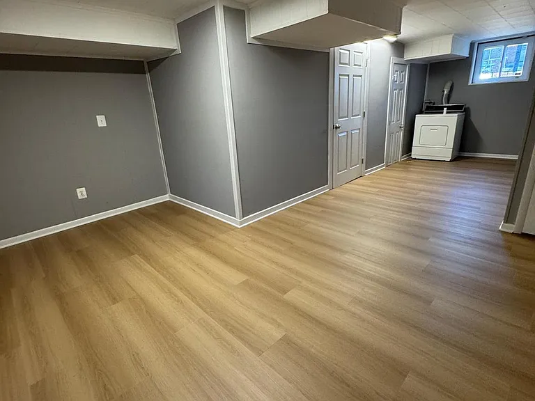 8031 Wynbrook Rd — Photo 28