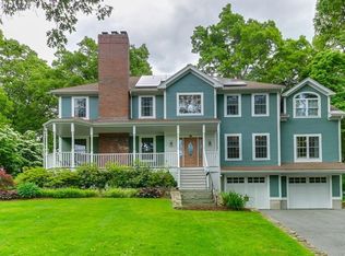 195 Grove St, Lexington, MA 02420