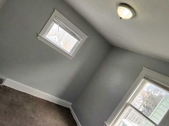 3rd image of 11501 Lardet Ave Unit 2