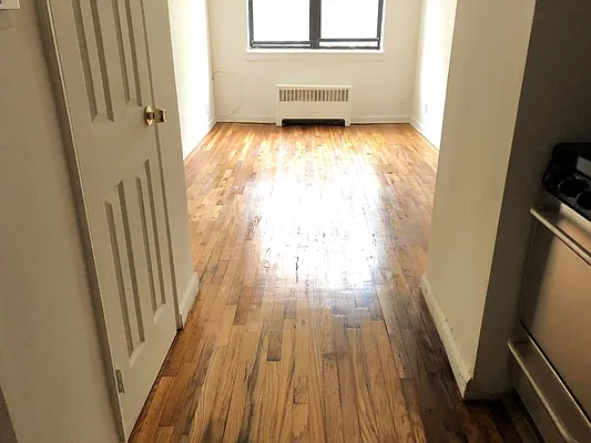 Rented by Sky Management | media 28