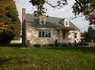 294 Piper Rd, West Springfield, MA 01089