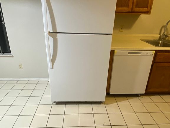 5th image of 7044 Picaroon Ln