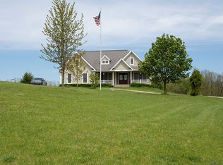 1032 Deer Valley Dr, Manchester, MI 48158