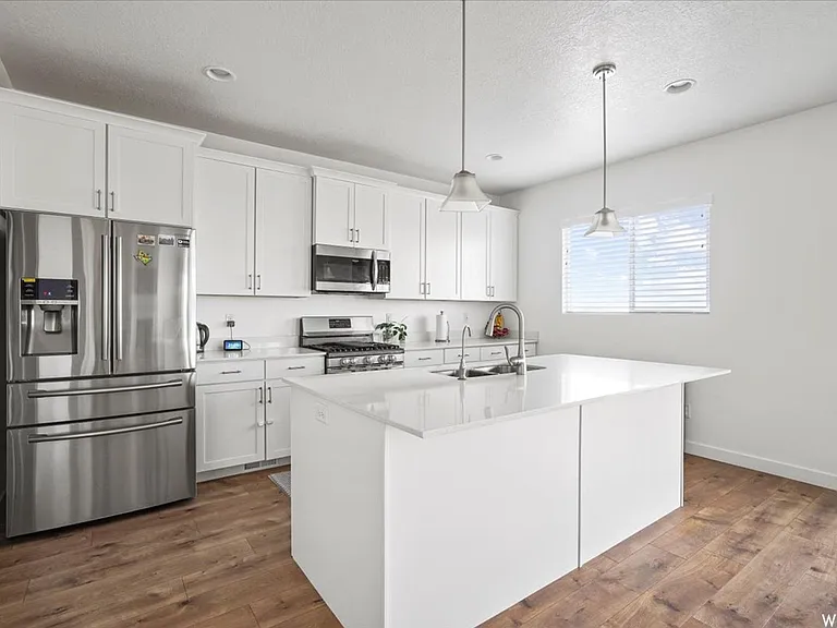 3486 W Beckham Dr — Photo 5