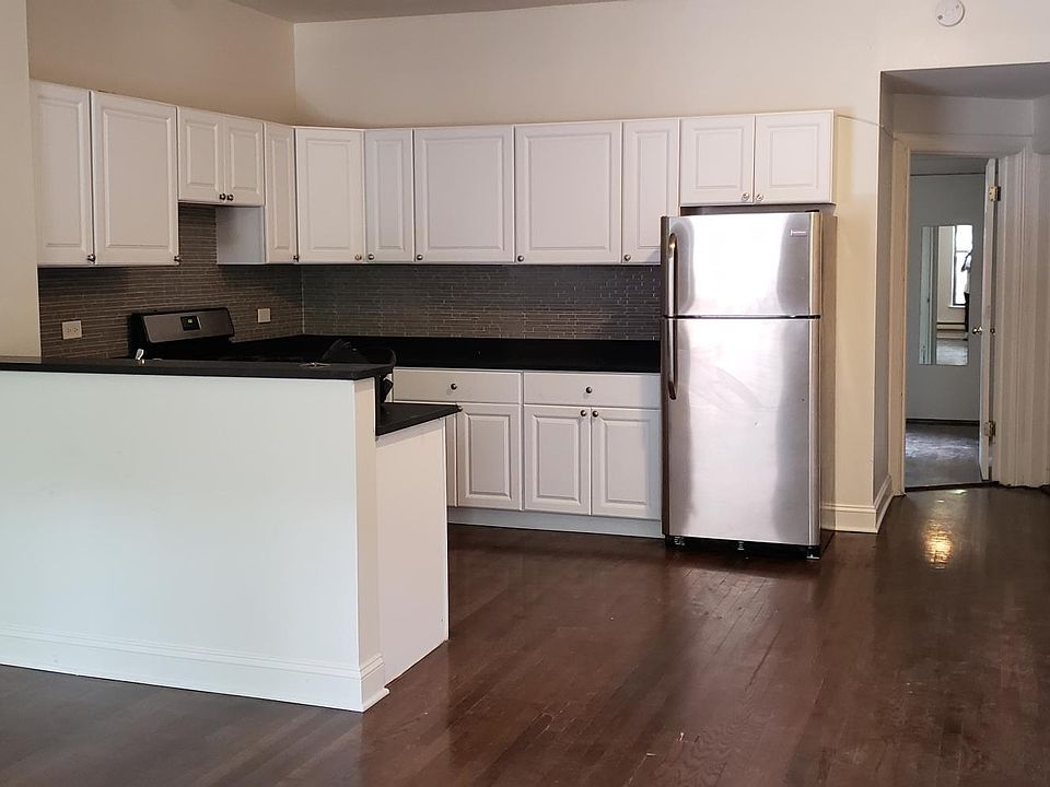 1st image of 2907 N Mildred Ave #101