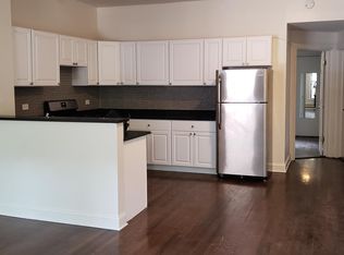 2907 N Mildred Ave #101, Chicago, IL 60657