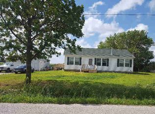 1123 W Seidlers Rd, Auburn, MI 48611