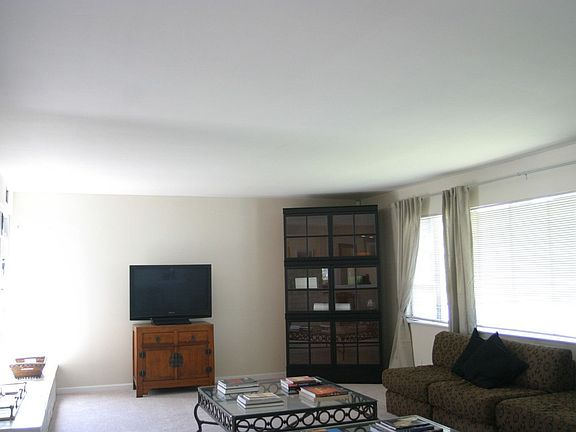 2nd image of 2894 Pemba Dr