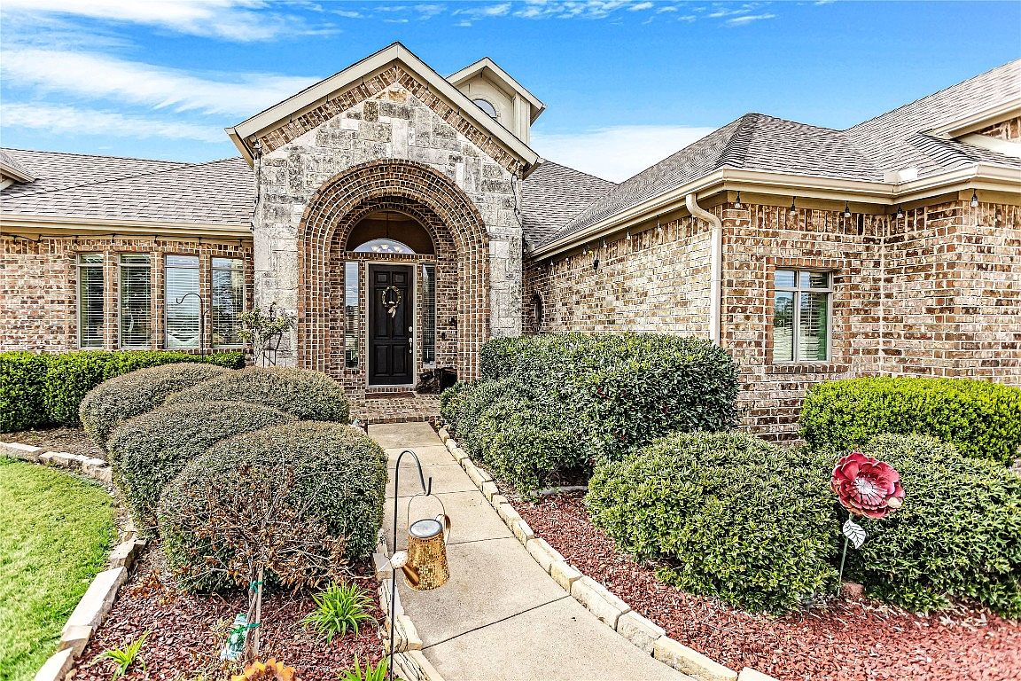 119 Equestrian Dr, Rockwall, TX 75032 MLS 20362562 Zillow