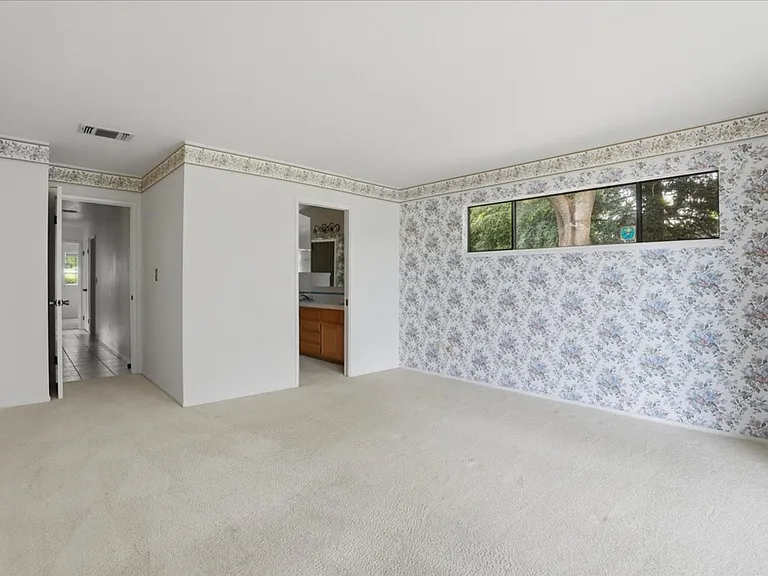 654 Jerome St — Photo 29