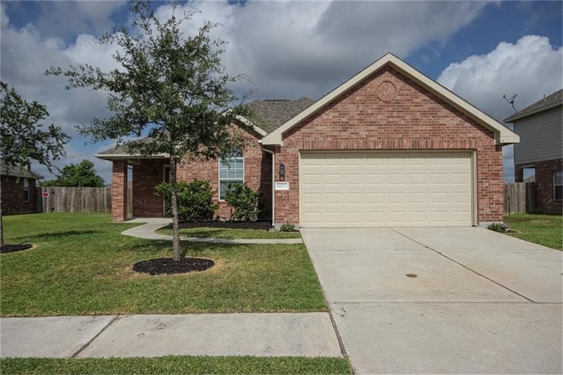 1st image of 14223 Darrah Dr