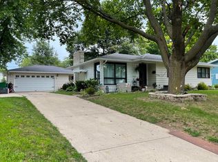 774 Watson Dr, Genoa, IL 60135