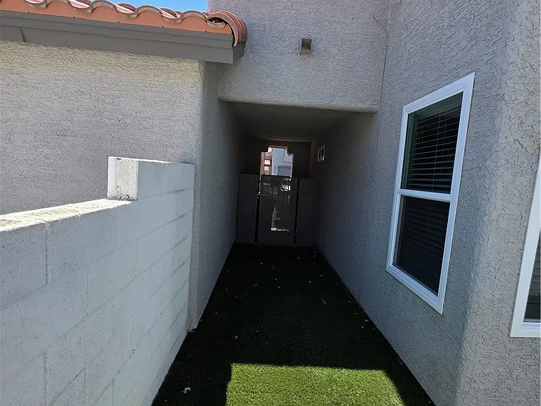 2275 Ramsgate Dr — Photo 16