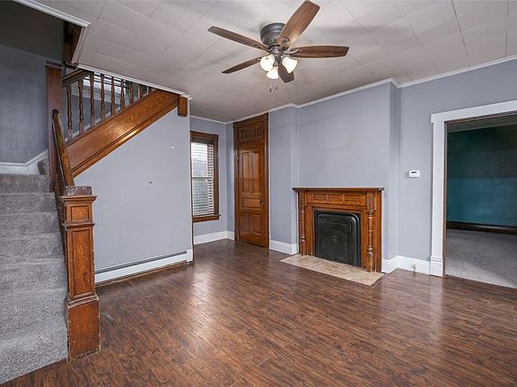 5th image of 406 Jefferson Ave W