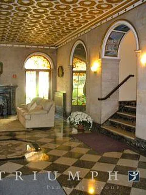 Rented by Triumph Property Group | media 10