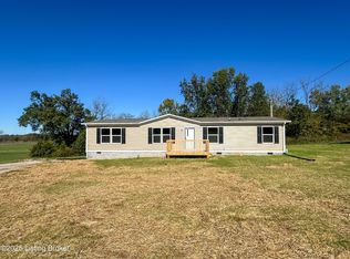 104 N Center St, Irvington, KY 40146