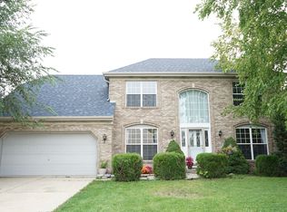 980 Wedgewood Ln, Aurora, IL 60506