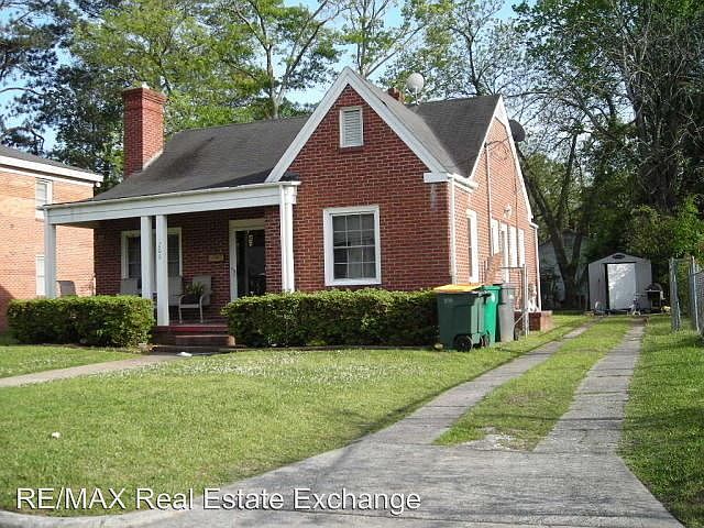 1st image of 206 E 16th St