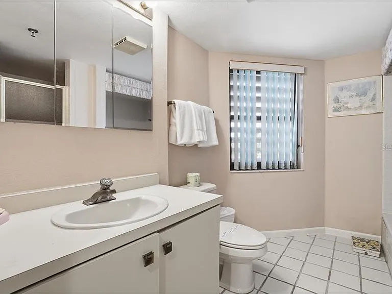 5611 Gulf Of Mexico Dr #3 — Photo 33