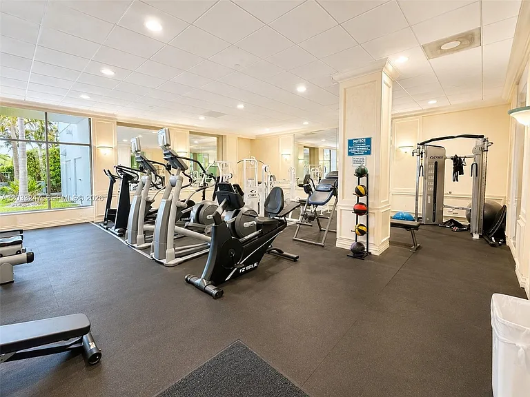 5700 Collins Ave #3A — Photo 26