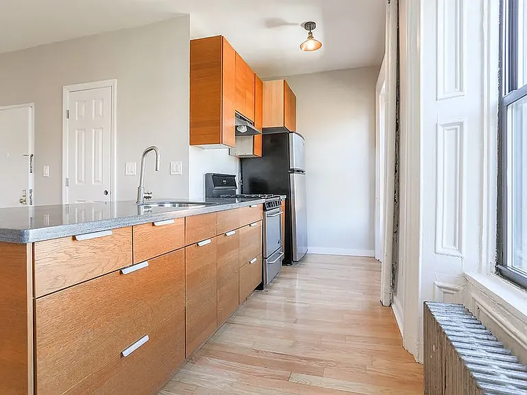 151 Huntington St #3 — Photo 4
