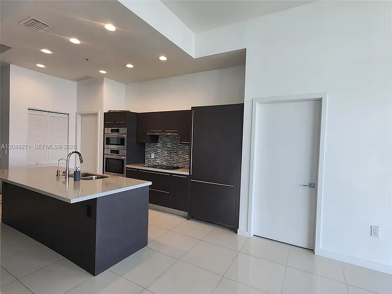 7825 NW 107th Ave #801 — Photo 5