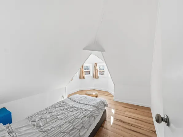 124 73rd Street image 8 of 14