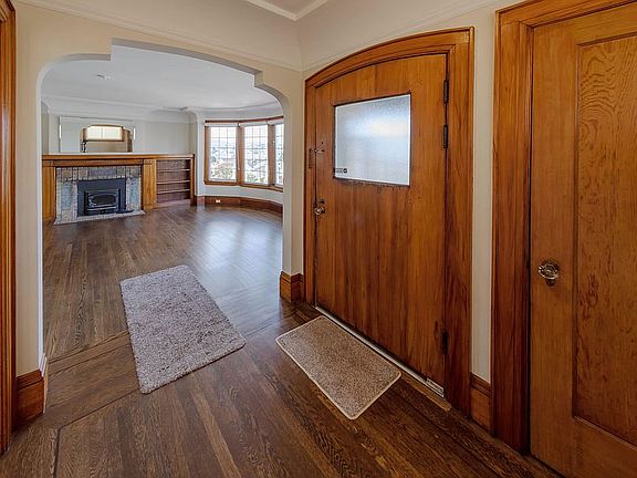 2nd image of 150 Hazelwood Ave