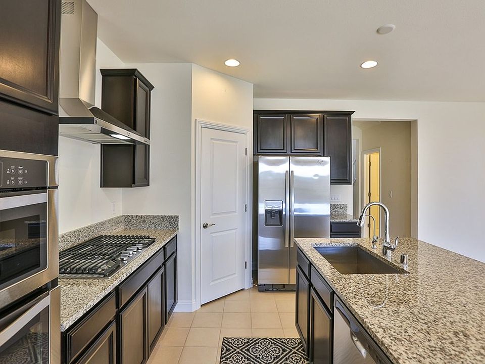 11835 Corenzio Ave, Las Vegas, NV 89138 | Zillow