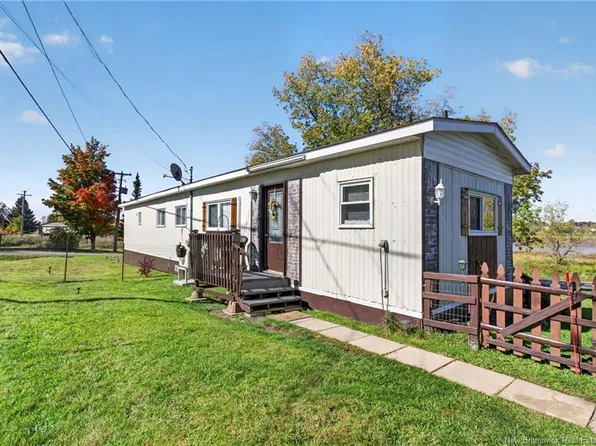 49 Tulip Dr, Riverview, NB E1B 5B6