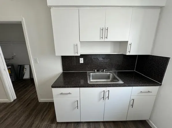 7700 Abbott Ave, Miami Beach, FL 33141, 7700 Abbott Ave APT 1, Miami Beach, FL 33141