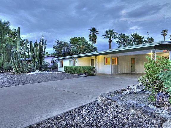2-Car Carport (no garage)
