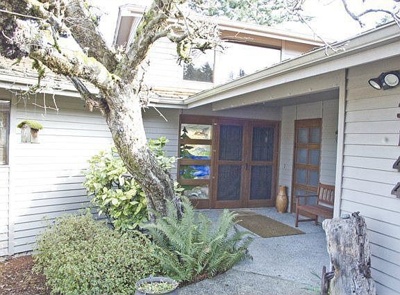 3rd image of 3144 Lubbers Ln NW