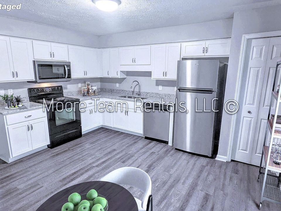 1st image of 2168 Howard Gap Rd APT 10
