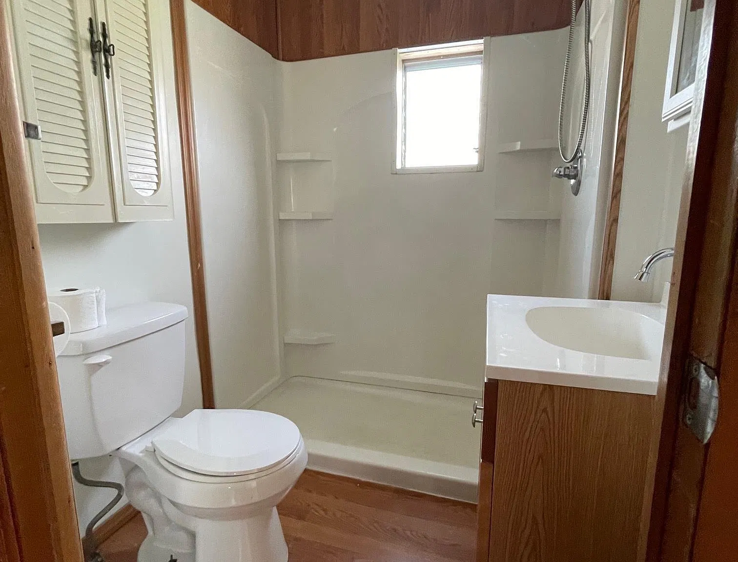 1 bed, 1.0 bath, $725 — Photo 2