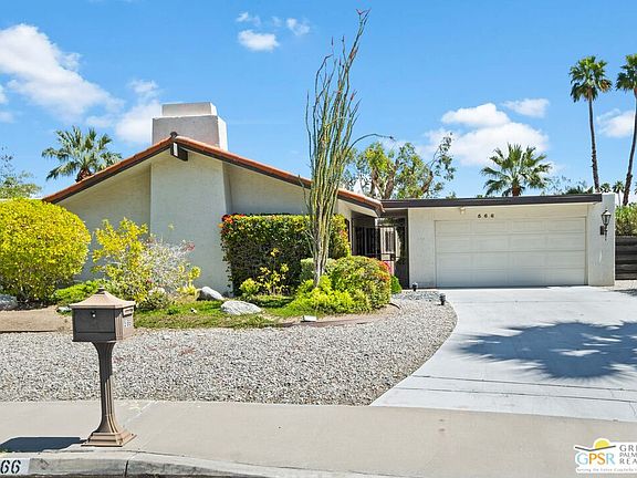 2nd image of 566 N Sunset Way