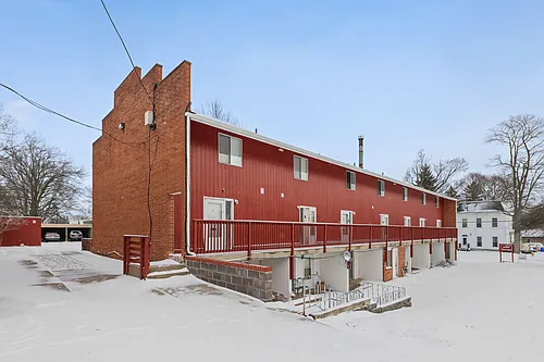 161 Cedar Ave #14 Photo 1