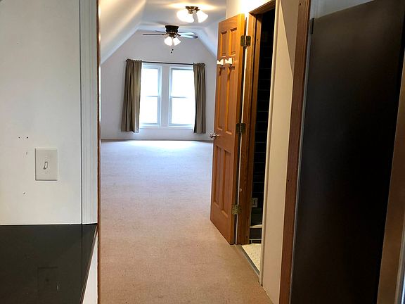 3rd image of 3506 N Damen Ave APT 3